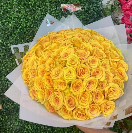 Ramo de 100 rosas amarillas