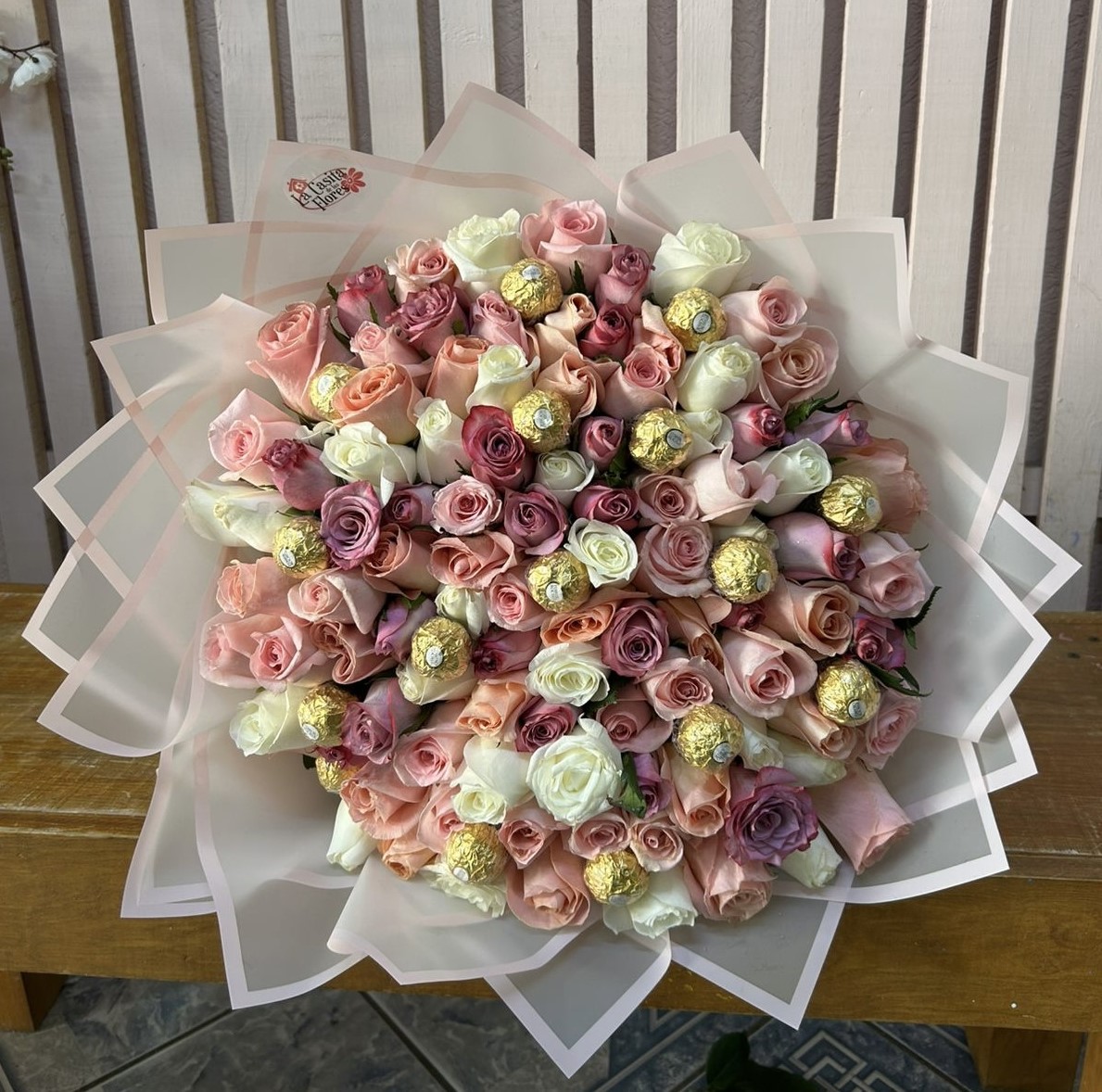 Arreglo floral de temporada